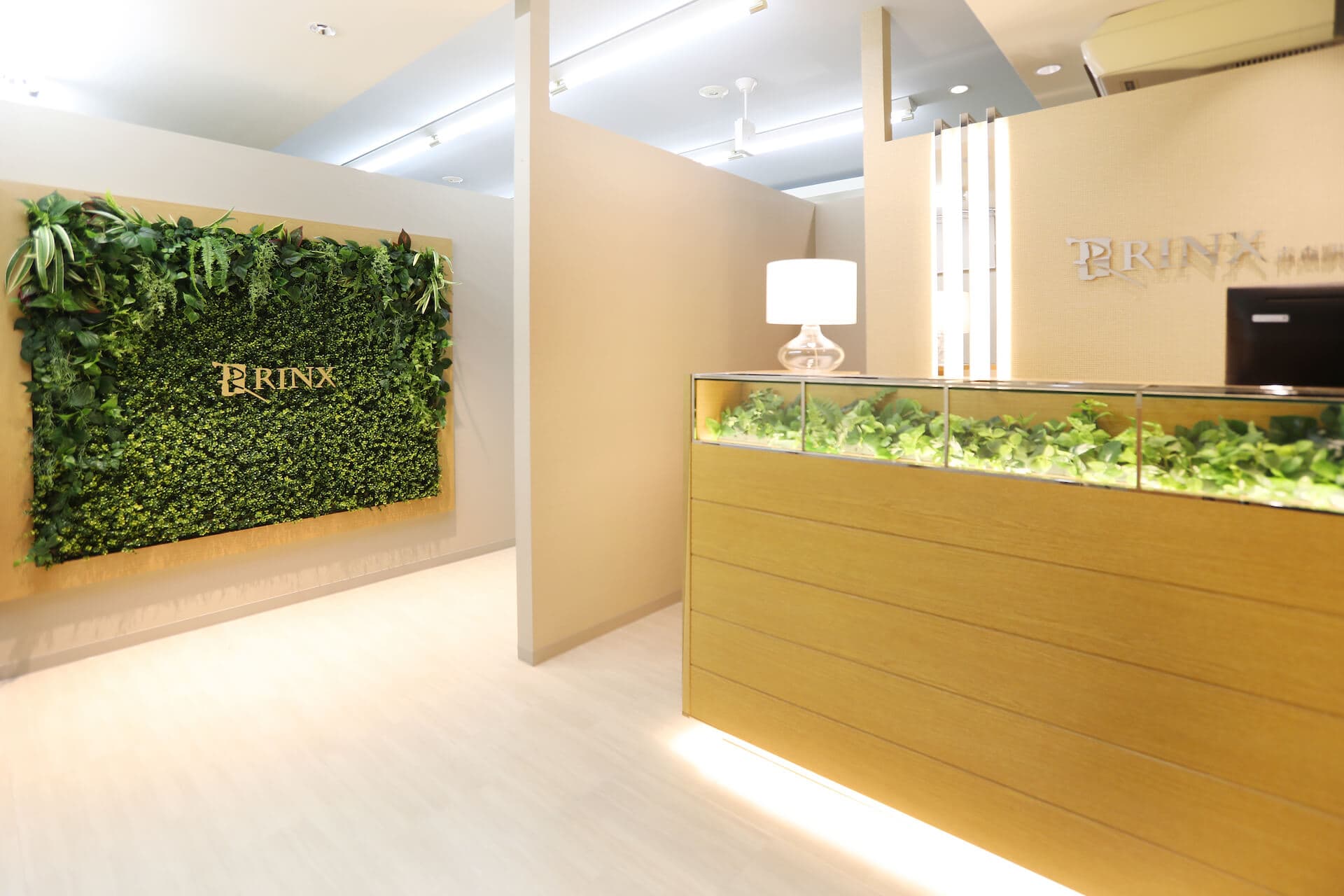 【青森駅前店】｜メンズ脱毛・ヒゲ脱毛なら男性脱毛専門店RINX（リンクス） 店内写真