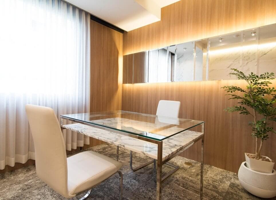 銀座有楽町店の店舗写真4