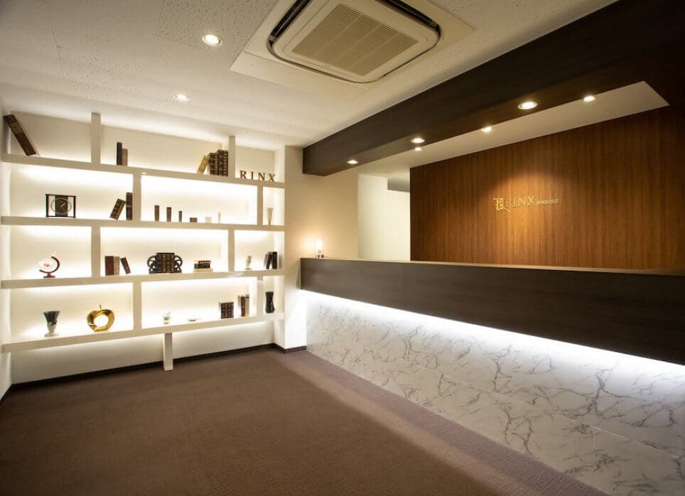 静岡浜松店の店舗写真1