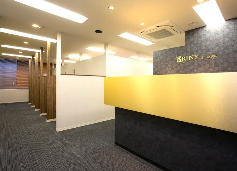 石川金沢店の店舗写真1