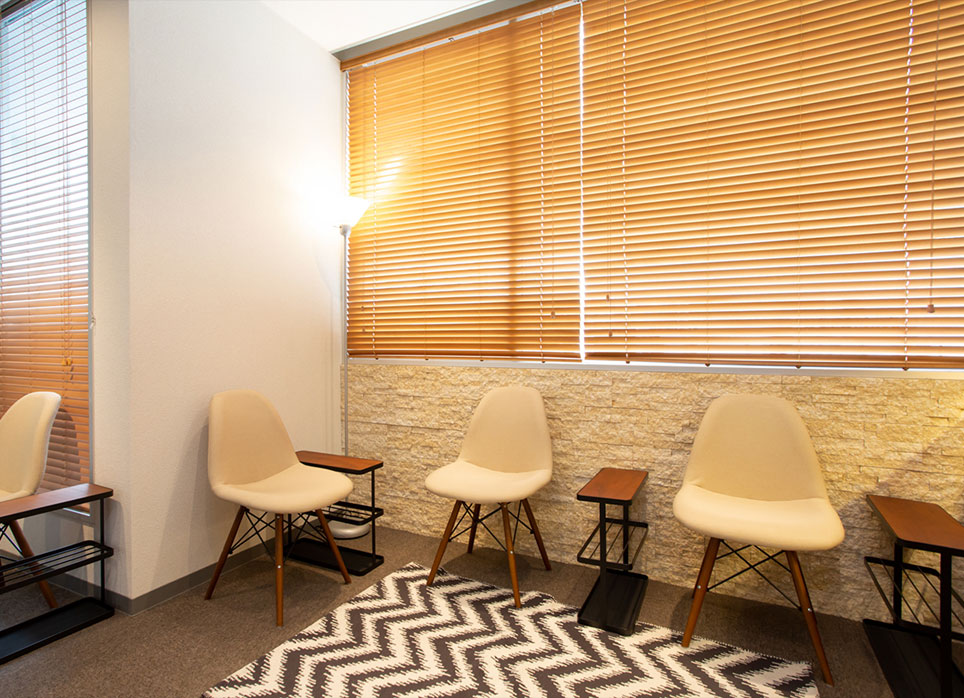 大阪京橋店の店舗写真2