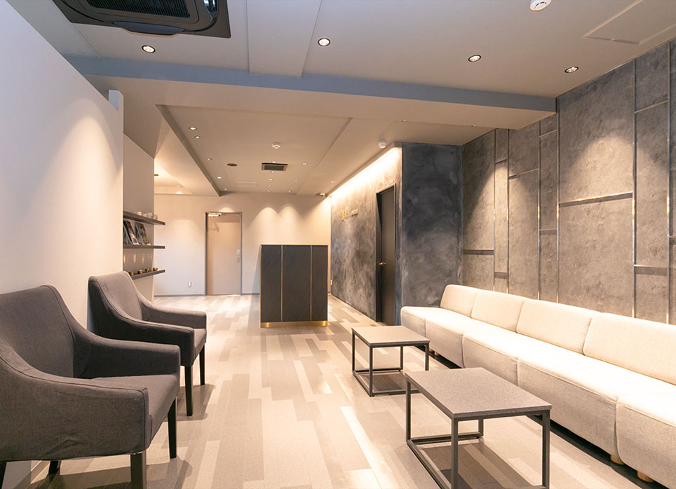 愛知岡崎店の店舗写真3