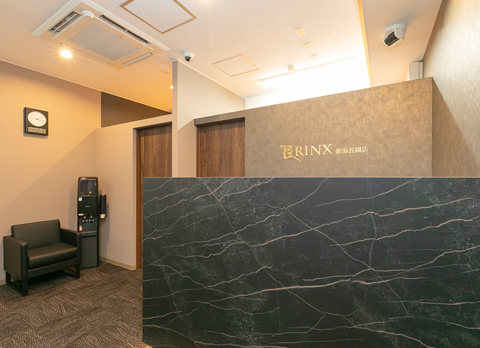 新潟長岡店の店舗写真2